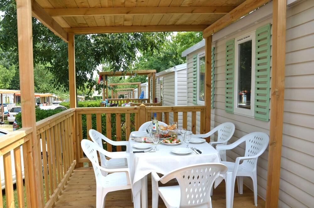 Happy Camp Mobile Homes In Camping Laguna Village Каорле Экстерьер фото