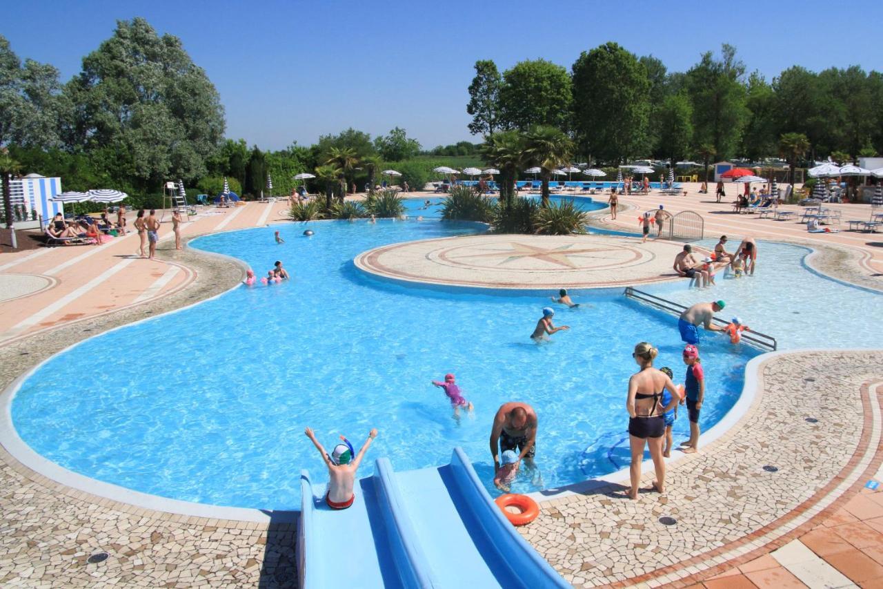 Happy Camp Mobile Homes In Camping Laguna Village Каорле Экстерьер фото